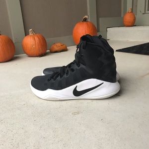 Nike Basketball Shoes